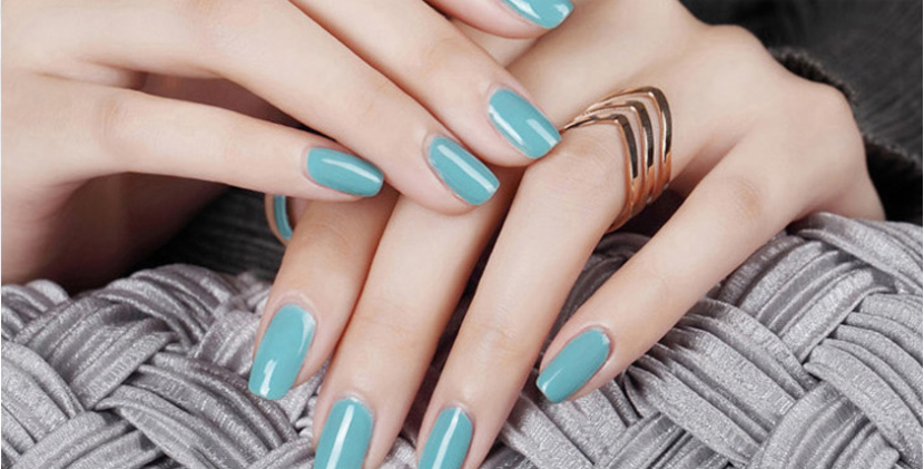 Vernis à Ongles et Gel pour Manucure