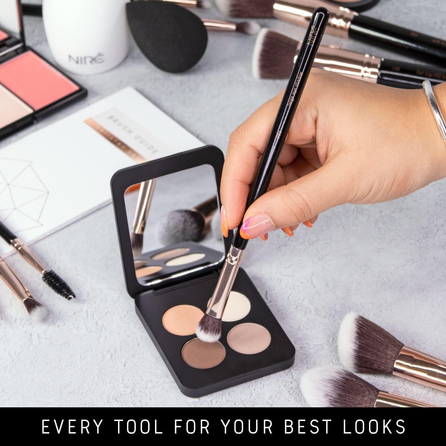 Beauty Kit Artiste 15Pcs : Kit De Pinceaux De Maquillage Professionnel Et Leur Étuis De Rangement. Inclus : Éponge De Maquillage Et Brosse Nettoyante - Feebella