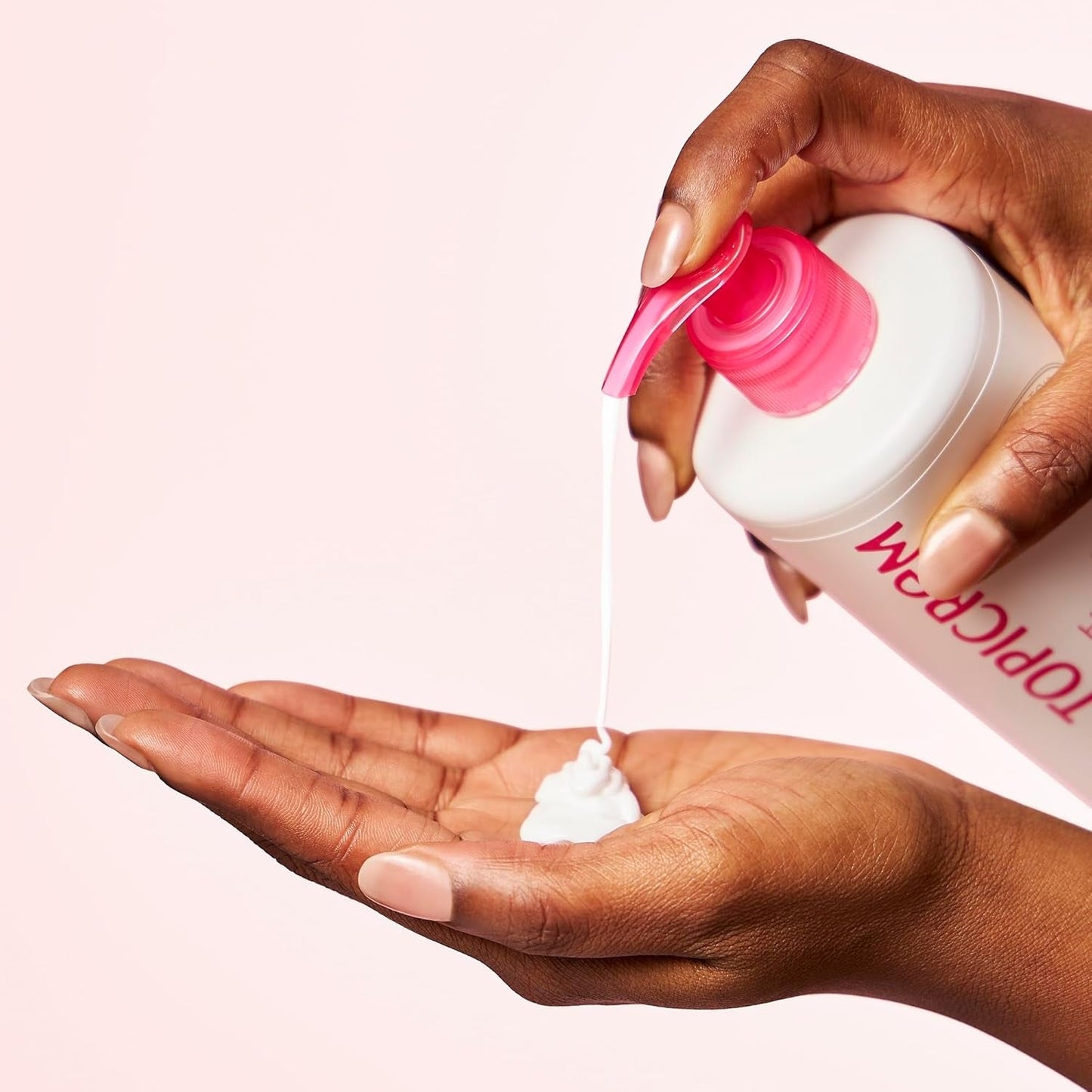 - Ultra Hydratant Lait Corps - Hydrate 48H, Relipide, Protège La Peau - Texture Onctueuse, Odeur Délicate - Crème Hydratante Pour Peaux Sensibles - Fabrication Française - 500 Ml - Feebella