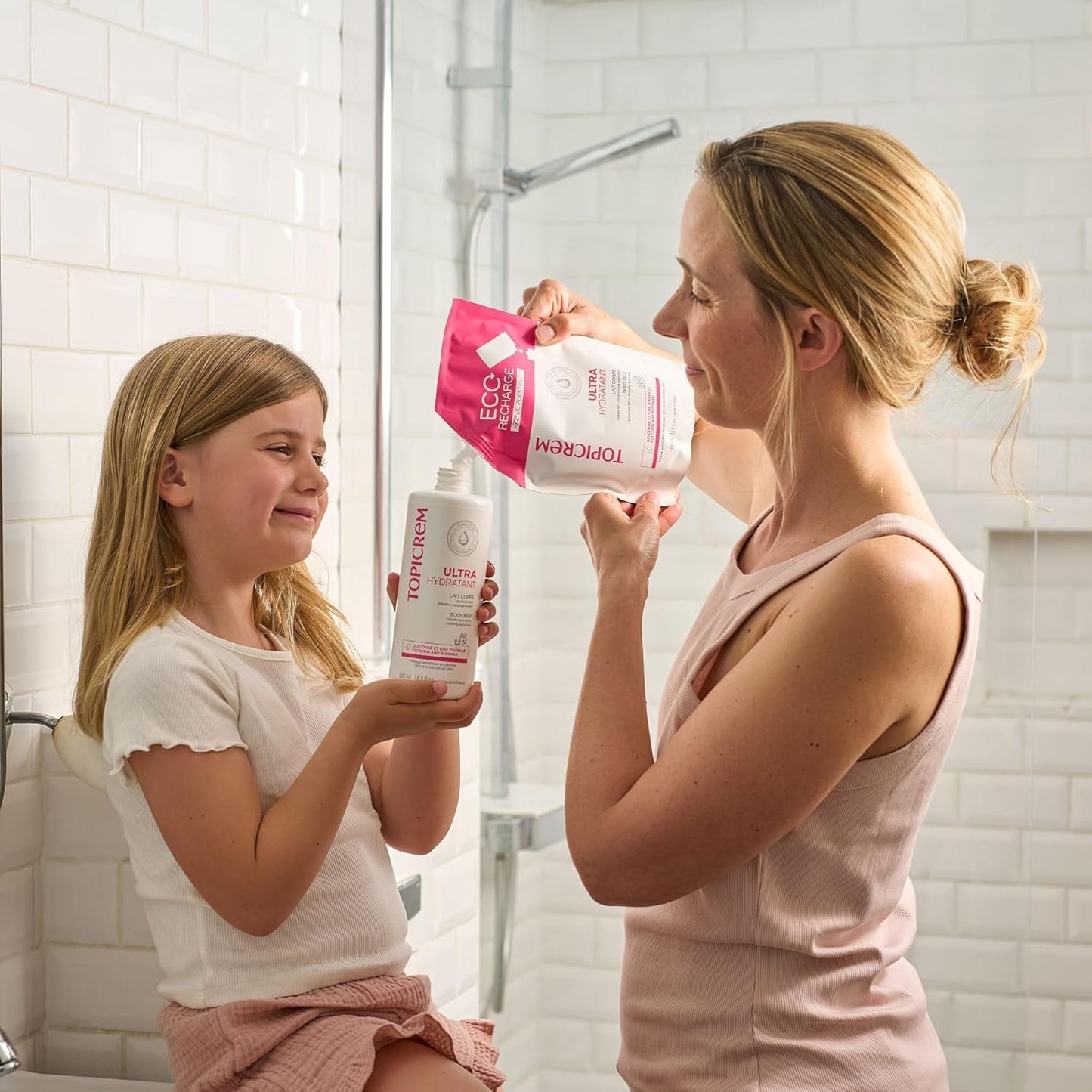 - Ultra Hydratant Lait Corps - Hydrate 48H, Relipide, Protège La Peau - Texture Onctueuse, Odeur Délicate - Crème Hydratante Pour Peaux Sensibles - Fabrication Française - 500 Ml - Feebella
